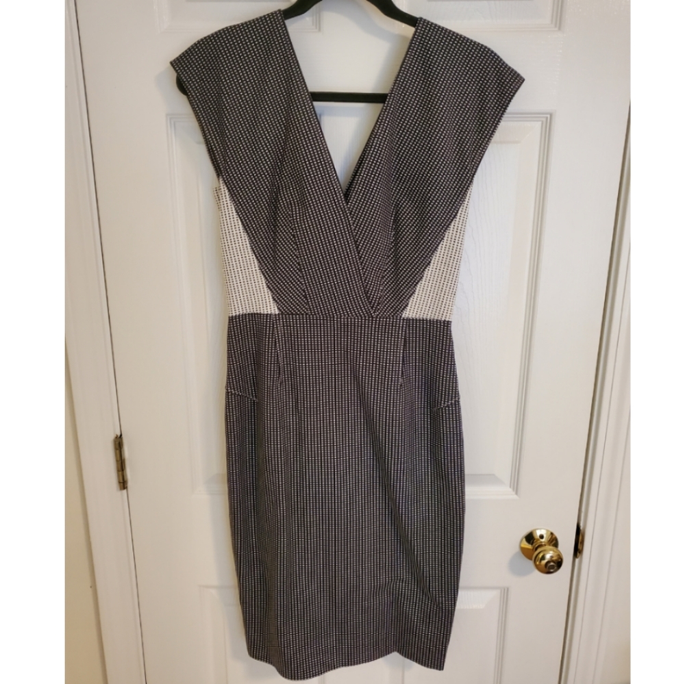 ROLAND MOURET Sheath Dress